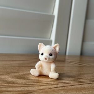 Calico Critters Sylvanian Families Chihuahua Baby